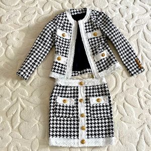 Houndstooth Blazer and mini skirt set. Size Small